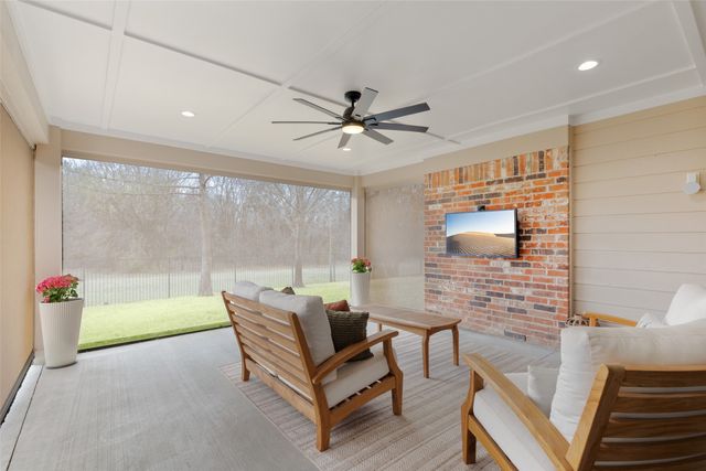 139 Country Lakes Drive, Argyle, TX 76226