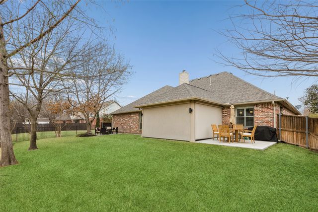 139 Country Lakes Drive, Argyle, TX 76226