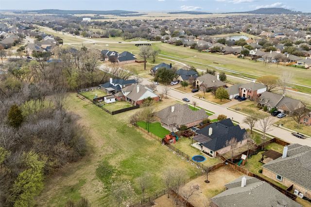 139 Country Lakes Drive, Argyle, TX 76226