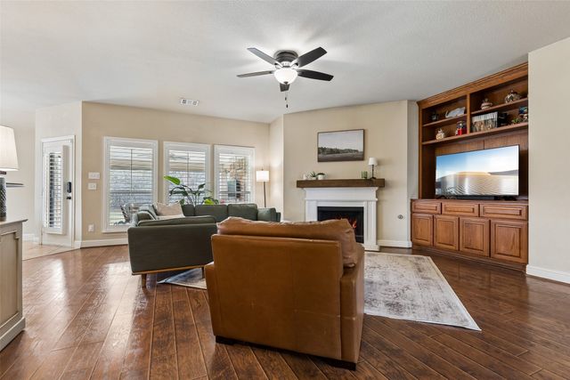 139 Country Lakes Drive, Argyle, TX 76226