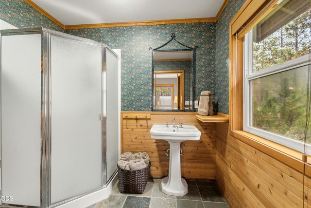54975 Forest Lane, Bend, OR 97707