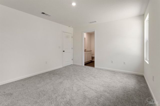 2910 W Lee St, Pensacola, FL 32505