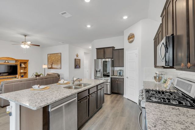 2925 Frio Road, Oak Point, TX 75068