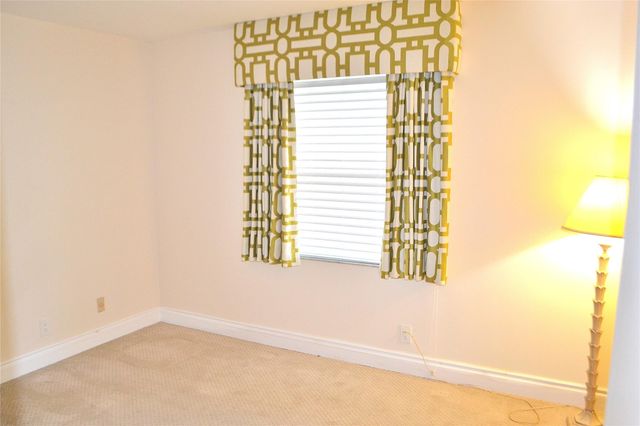 8150 W Mcnab Road 210, Tamarac, FL 33321