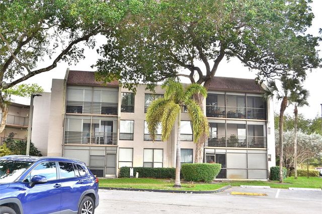 8150 W Mcnab Road 210, Tamarac, FL 33321