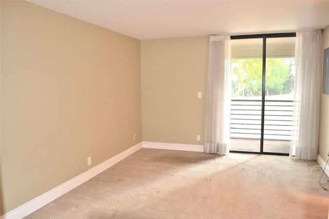 8150 W Mcnab Road 210, Tamarac, FL 33321