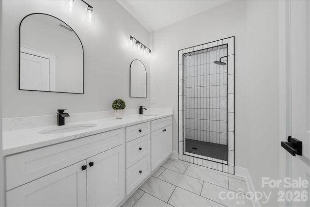 330 E Pine Street, Maiden, NC 28650