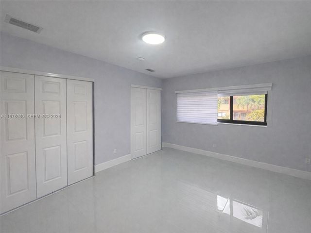 844 W 41st St 47, Hialeah, FL 33012