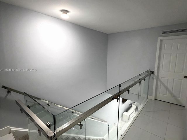 844 W 41st St 47, Hialeah, FL 33012