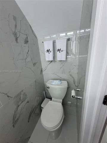 844 W 41st St 47, Hialeah, FL 33012