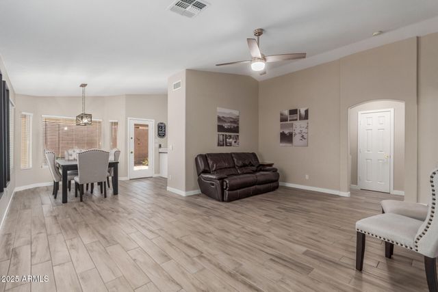 3509 E HAZELTINE Way, Chandler, AZ 85249