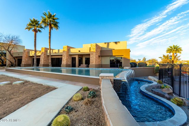 3509 E HAZELTINE Way, Chandler, AZ 85249