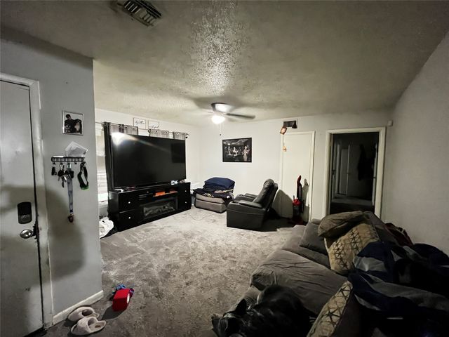 3541 Rita Lane, Haltom City, TX 76117