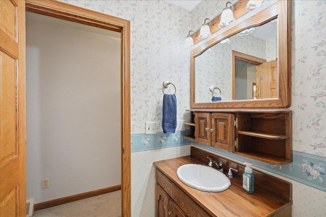 2012 Rathert Road, Cottage Grove, WI 53527