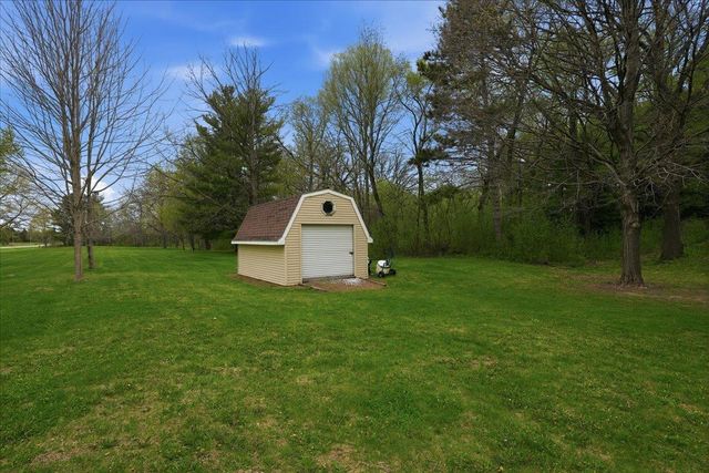 2012 Rathert Road, Cottage Grove, WI 53527