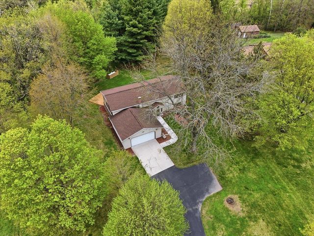 2012 Rathert Road, Cottage Grove, WI 53527