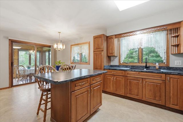 2012 Rathert Road, Cottage Grove, WI 53527