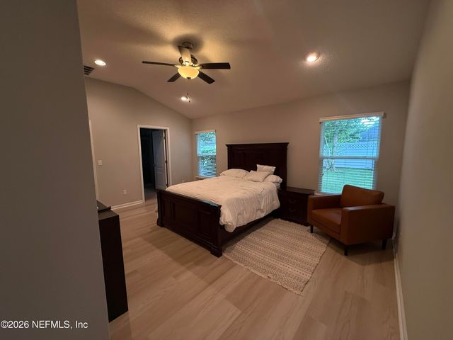 686 GLENDALE Lane, Orange Park, FL 32065