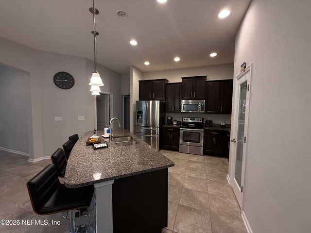 686 GLENDALE Lane, Orange Park, FL 32065