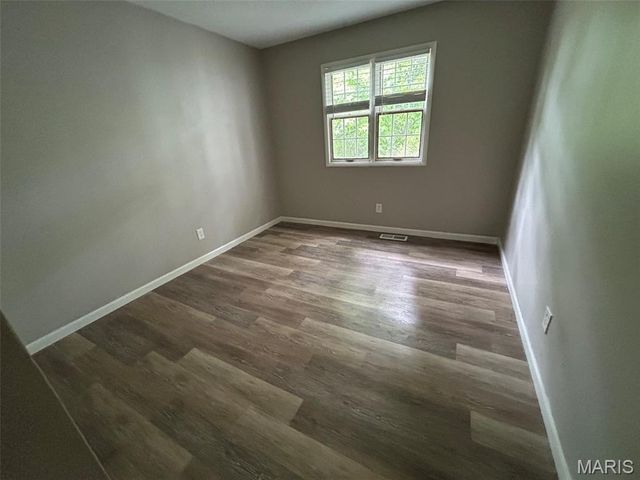 12834 Fox Haven Drive, Florissant, MO 63033