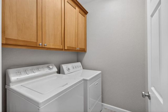 7868 MONALDO Walk, Sacramento, CA 95823