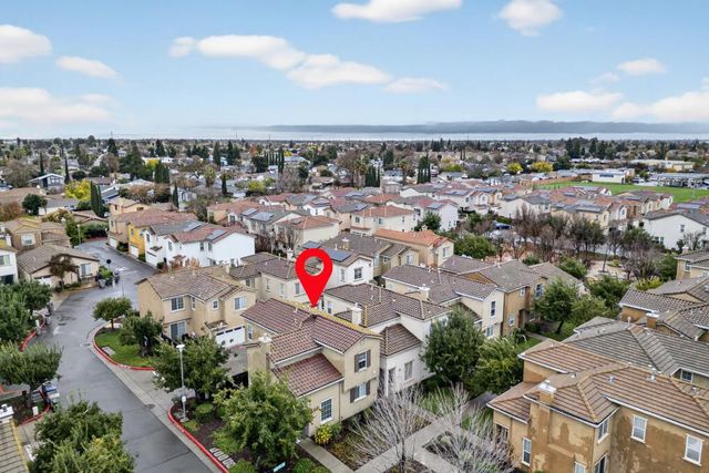 7868 MONALDO Walk, Sacramento, CA 95823