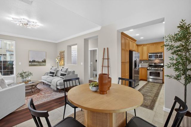 7868 MONALDO Walk, Sacramento, CA 95823