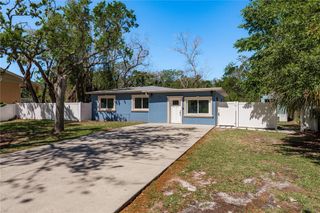 8423 JACKSON SPRINGS ROAD, Tampa, FL 33615