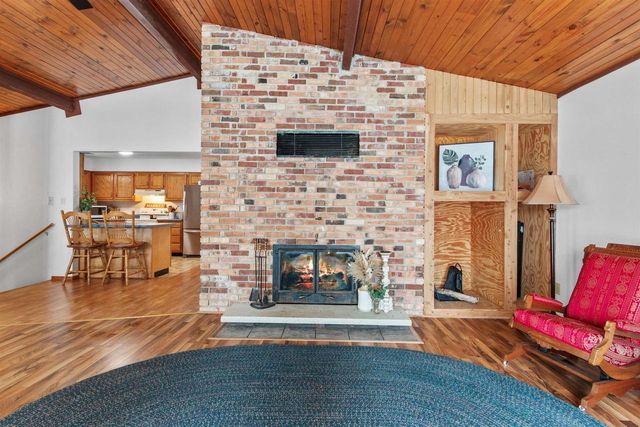 W6764 PORTERS LAKE ROAD, Wautoma, WI 54982