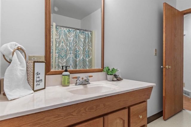 W6764 PORTERS LAKE ROAD, Wautoma, WI 54982