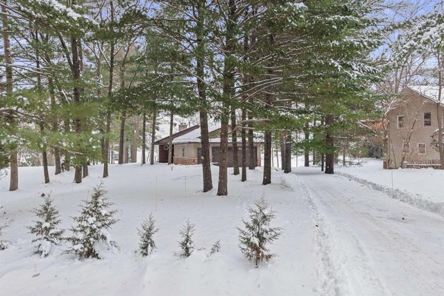 W6764 PORTERS LAKE ROAD, Wautoma, WI 54982