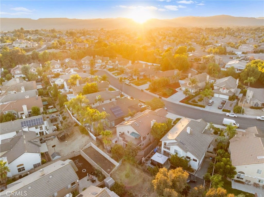 Image 11 of property listing at 40132 White Leaf Lane, Murrieta, CA 92562