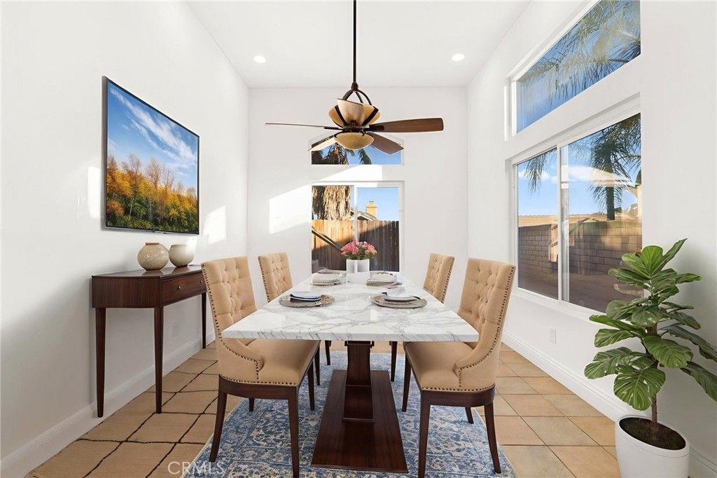 Image 19 of property listing at 40132 White Leaf Lane, Murrieta, CA 92562