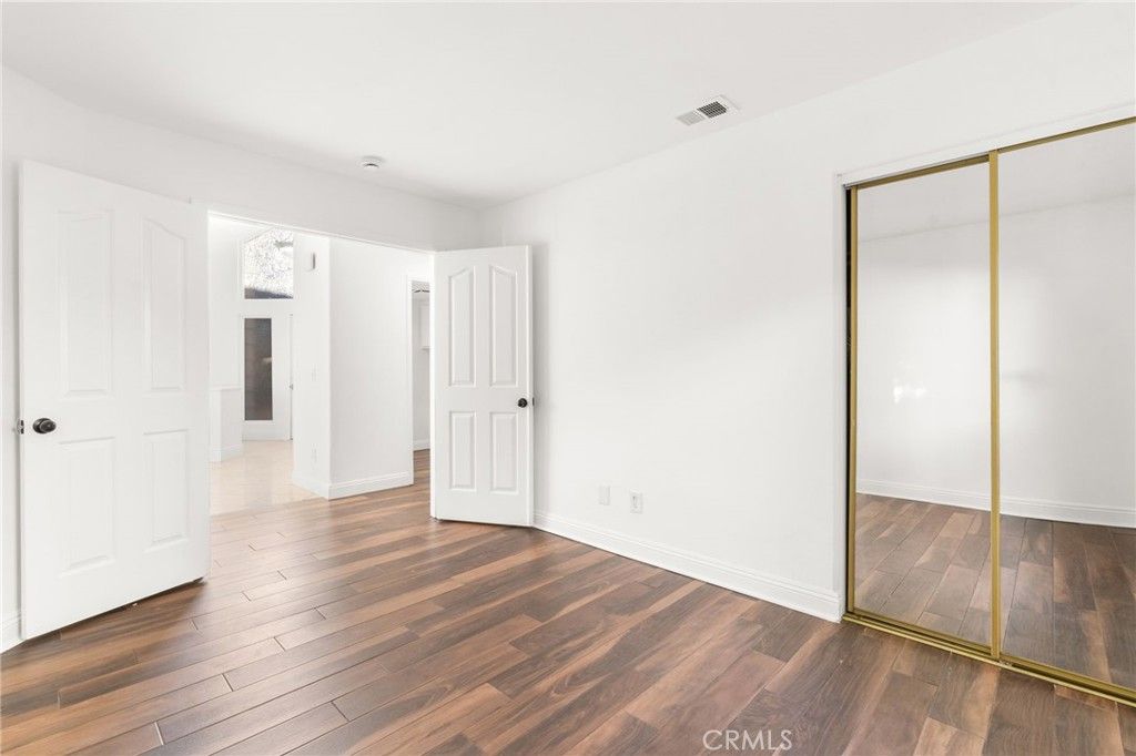 Image 24 of property listing at 40132 White Leaf Lane, Murrieta, CA 92562