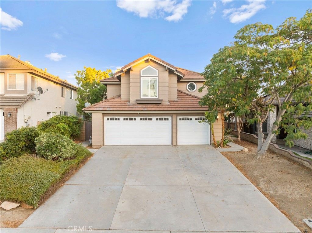 Image 5 of property listing at 40132 White Leaf Lane, Murrieta, CA 92562