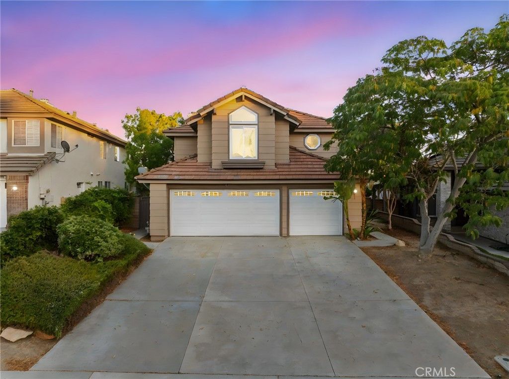 Image 6 of property listing at 40132 White Leaf Lane, Murrieta, CA 92562