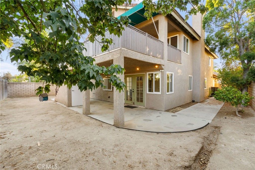 Image 69 of property listing at 40132 White Leaf Lane, Murrieta, CA 92562