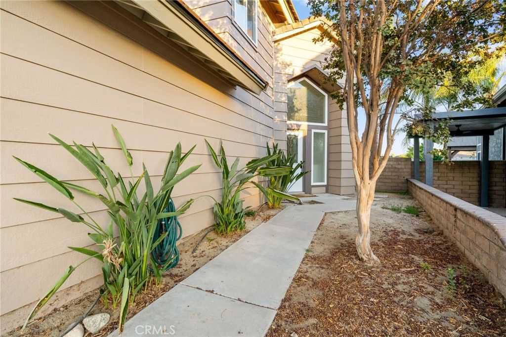 Image 7 of property listing at 40132 White Leaf Lane, Murrieta, CA 92562