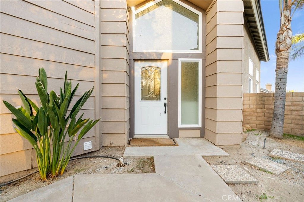 Image 8 of property listing at 40132 White Leaf Lane, Murrieta, CA 92562