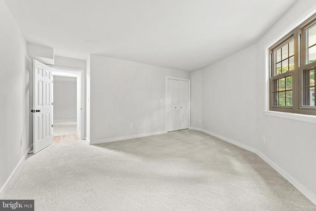 39 SCHOOL BUS RD, Louisa, VA 23093