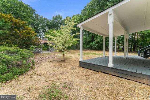 39 SCHOOL BUS RD, Louisa, VA 23093