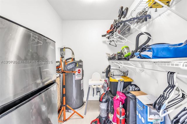 1413 Funston, Hollywood, FL 33020