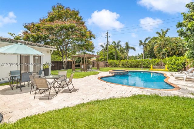 1413 Funston, Hollywood, FL 33020