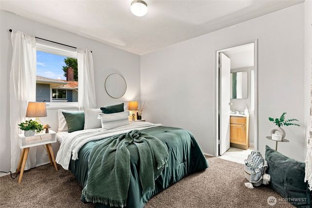 10303 B Street E, Tacoma, WA 98445