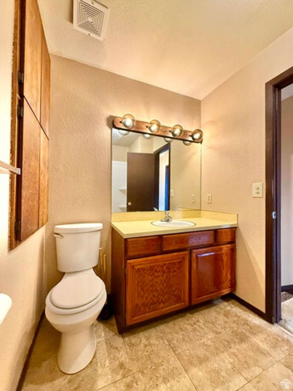 Image 13 of property listing at 1342 W 150 S, Vernal, UT 84078