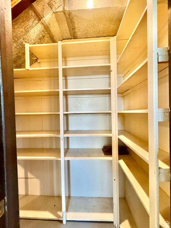 Image 22 of property listing at 1342 W 150 S, Vernal, UT 84078