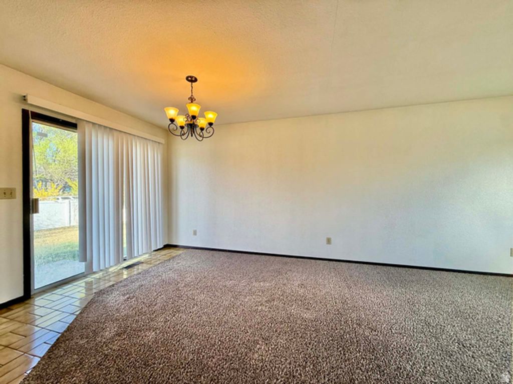 Image 6 of property listing at 1342 W 150 S, Vernal, UT 84078