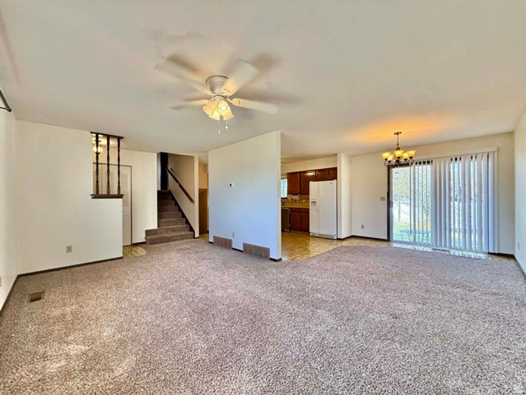 Image 7 of property listing at 1342 W 150 S, Vernal, UT 84078