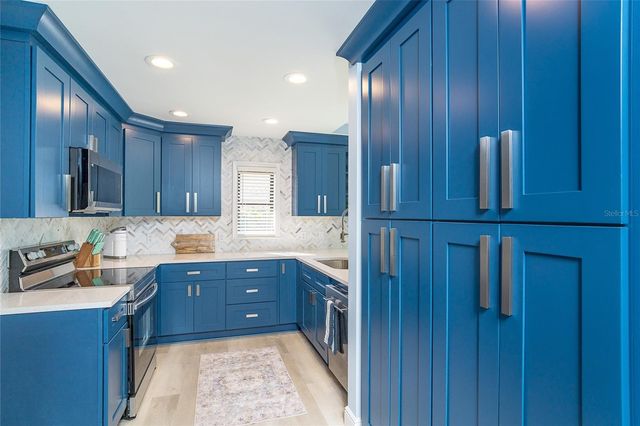 3910 CAPE HAZE DRIVE, Rotonda West, FL 33947