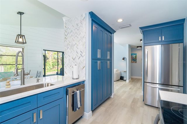 3910 CAPE HAZE DRIVE, Rotonda West, FL 33947